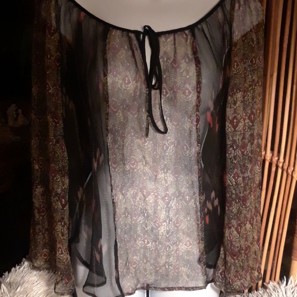 NWOT, Sheer, Sexy Languge, print high low tunic.…